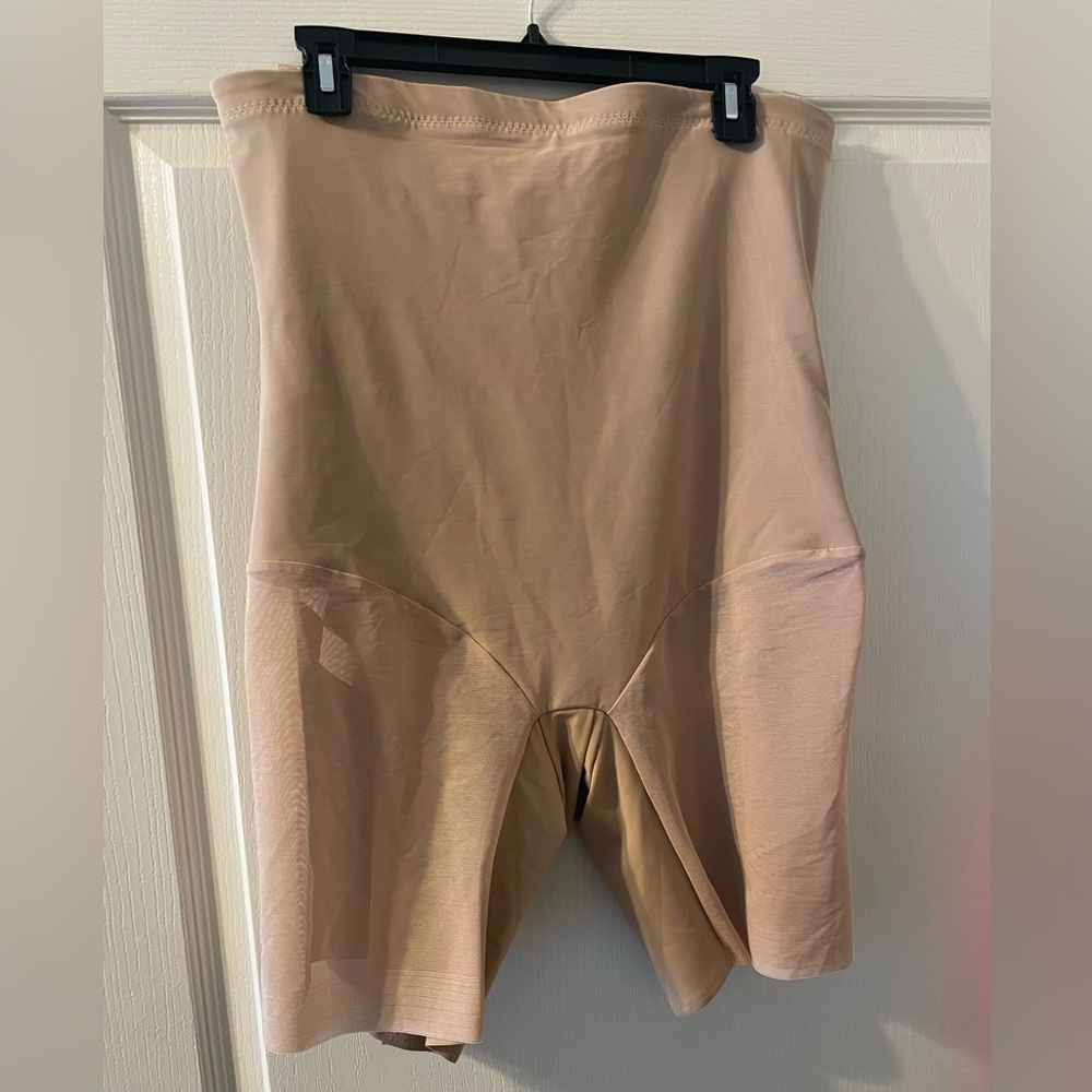 Honeylove Superpower short